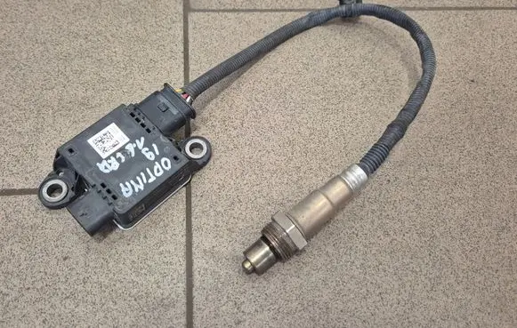 KIA Optima Lambda probe sensor 392652U500