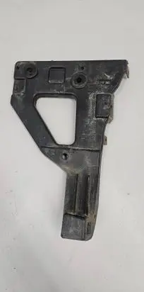 Audi A6 S6 C6 4F Front bumper mounting bracket 4f0807228