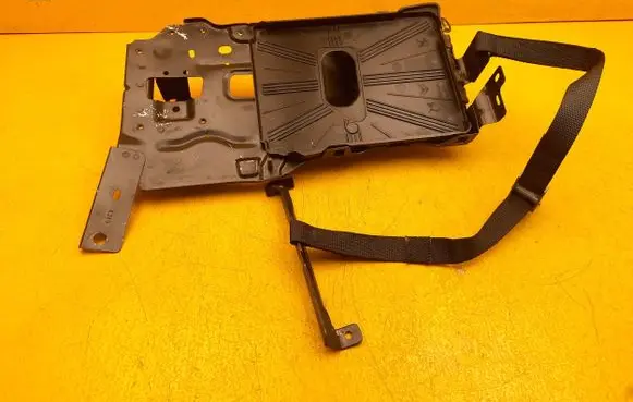 Battery tray