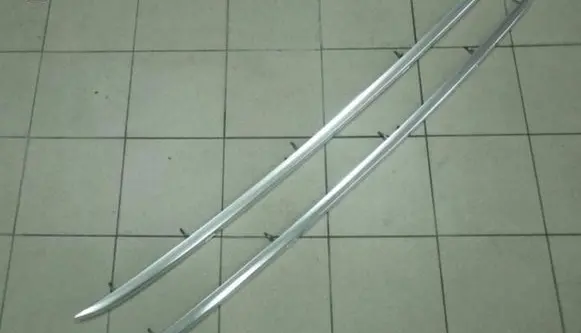 Audi Q7 4M Roof bar rail 4M0860021C 4M0860022C