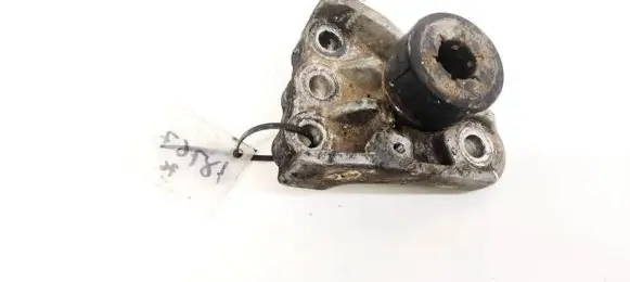 Hyundai Sonata Engine mounting bracket 218153K300 21815-3K300