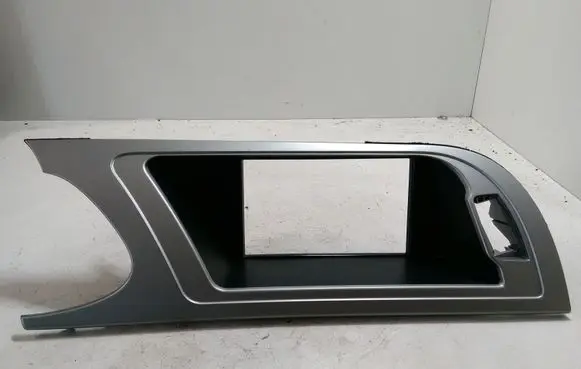 Audi A4 S4 B8 8K Radio/GPS head unit trim 