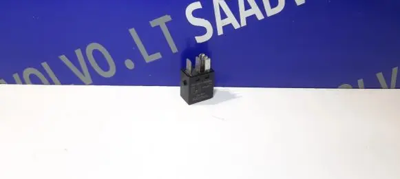 Volvo V70 Other relay 9494783