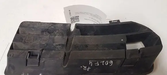 Volkswagen Golf IV Front bumper lower grill 1J0853665B