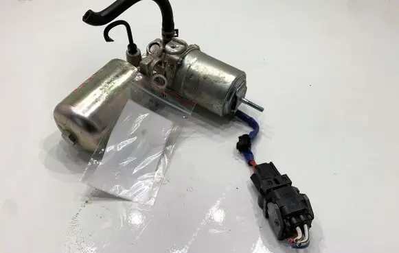 Toyota Camry VIII XV70 Other exterior part 4707033050