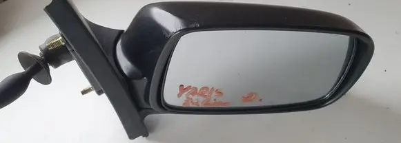 Toyota Yaris Manual wing mirror 