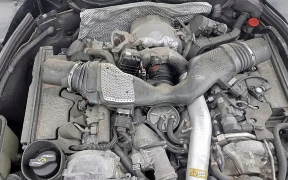Mercedes-Benz CLK A209 C209 Engine swap 642.910 OM642.910 642910