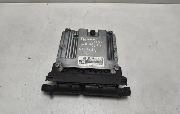 Volkswagen Tiguan Engine control unit/module 03L906022T 03L906022G