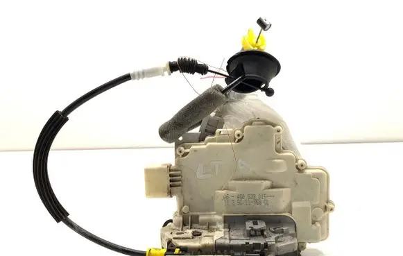 Audi A6 S6 C7 4G Rear door lock 4G0839015