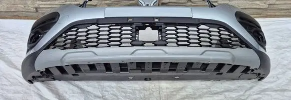 Dacia Sandero III Front bumper 620225509R