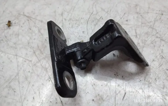 Rear door upper hinge