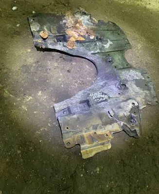 Nissan Qashqai J12 Engine splash shield/under tray