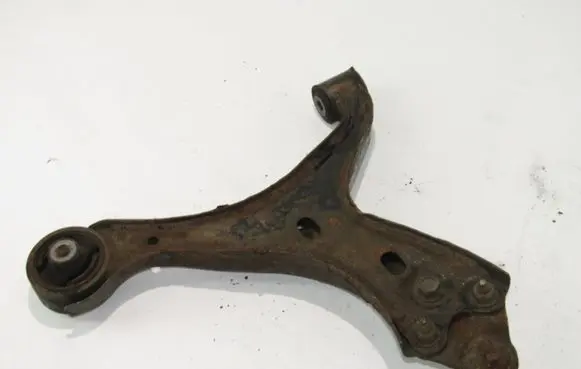 Honda Civic IX Front lower control arm/wishbone