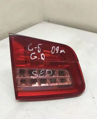 Citroen C5 Tailgate rear/tail lights