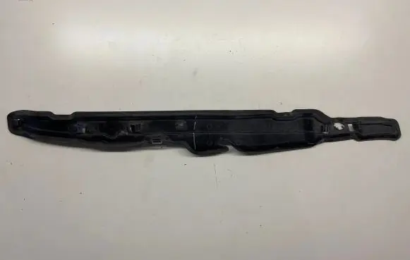 Volkswagen Beetle A5 Fender end trim 5C5821112