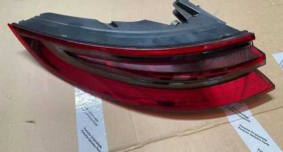 Porsche Panamera (971) Rear/tail lights 971945091C 20770102