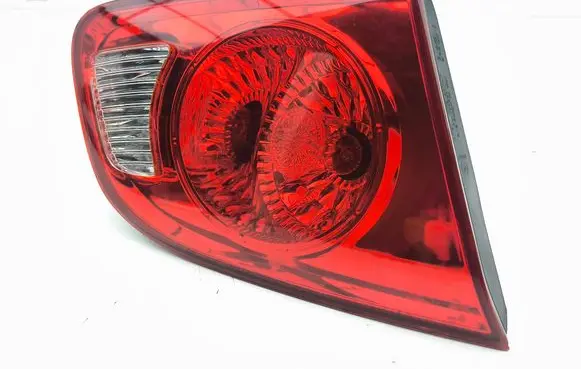 Hyundai Santa Fe Tailgate rear/tail lights 924052B000