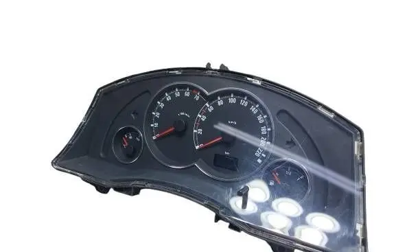 Opel Meriva A Speedometer (instrument cluster) 13201076BHKAS 13201076BH
