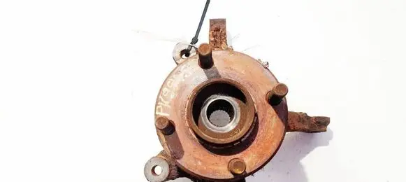Nissan Micra Front wheel hub