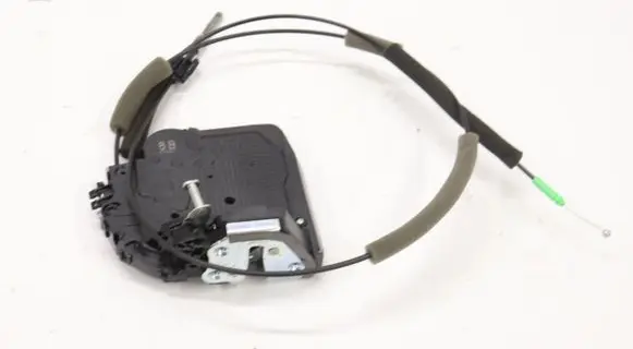 Lexus ES VII XZ10 Rear door lock