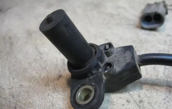 Renault Espace III Crankshaft speed sensor SIEMENS10326201C SIEMENSH863523