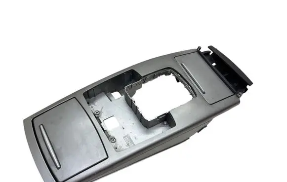 Audi A6 S6 C6 4F Center console 4F1864261