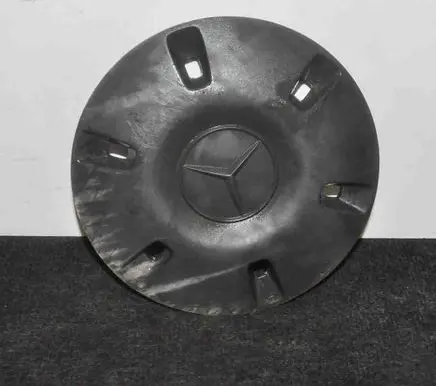 Mercedes-Benz Sprinter W906 R20 wheel hub/cap/trim A9064010025
