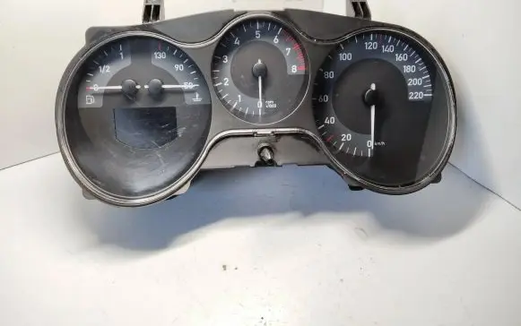 Seat Leon (1P) Speedometer (instrument cluster) 1P0920823E V0008000 SEZ7Z0F3484857