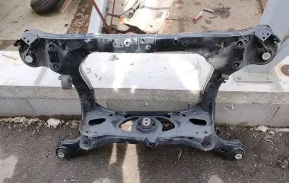 Lexus RX V Rear subframe 