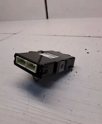 Toyota Avensis T250 Other control units/modules 8969005110 MB1028500880
