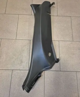 Hyundai i30 Rear seat side bottom trim 85895A6000
