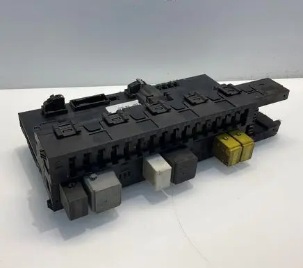 Mercedes-Benz C W203 SAM control unit 2035453401 A2035453401