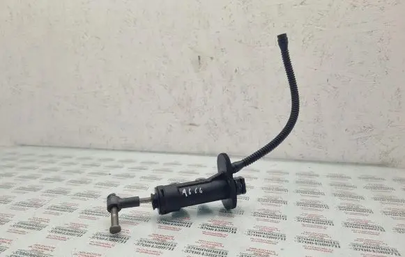 Audi A6 S6 C6 4F Clutch master cylinder 4F0721401B