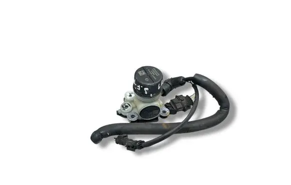 Jaguar F-Pace Adblue pump 911412F 4752408 1161109032325
