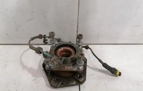 Maserati GranCabrio M145 Rear wheel hub 980139918