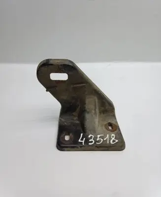 Land Rover Freelander Fender mounting bracket ASU490080