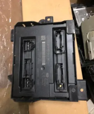 Audi A4 S4 B8 8K Comfort/convenience module 8K0907064 8K0907064GE