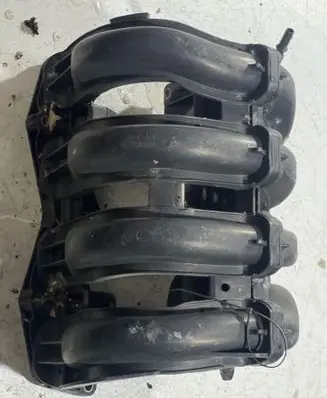 Peugeot 307 Intake manifold 9645400680