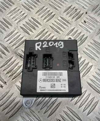 Mercedes-Benz E W211 Comfort/convenience module 2115452132