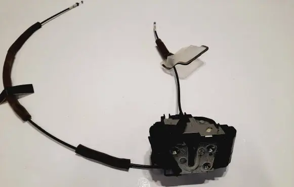 Infiniti FX Front door lock