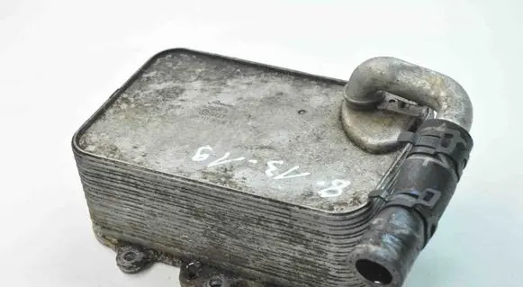 Audi A6 S6 C7 4G Engine oil radiator 059117021R