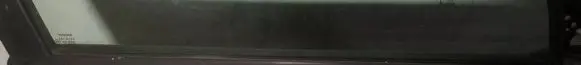 Toyota Avensis T220 Front door glass trim molding 