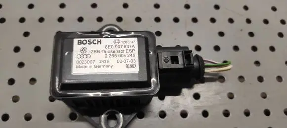 Audi A6 S6 C5 4B ESP acceleration yaw rate sensor 8E0907637A 0265005245