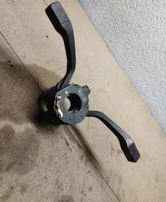Nissan Primera Wiper control stalk 103576