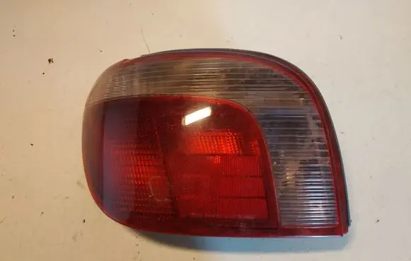 Toyota Yaris Rear/tail lights