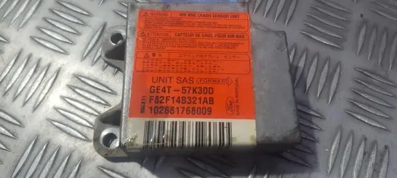 Mazda 626 Airbag control unit/module GE4T57K30D 102681768009