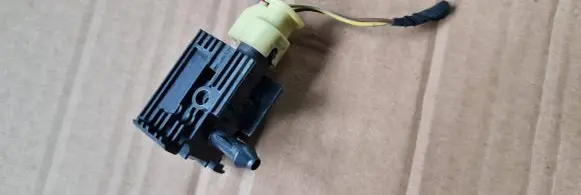 Audi Q5 SQ5 Airbag deployment crash/impact sensor 80A959121B 240218
