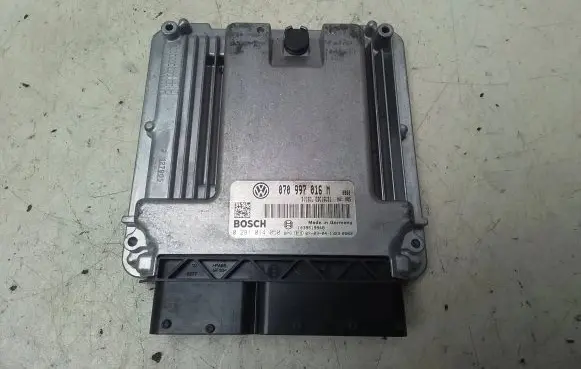 Volkswagen Transporter - Caravelle T5 Engine control unit/module 070997016M 0281014050