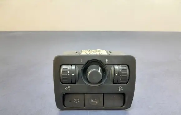 Subaru Outback Mirror heating switch 