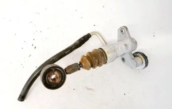 Audi A4 S4 B5 8D Clutch master cylinder 8d1721401